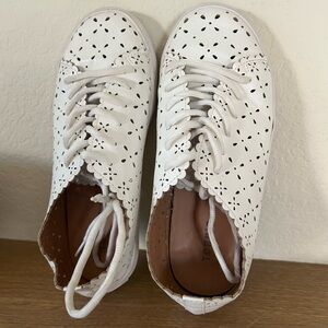 Torrid White Perforated Women's Sneakers Sz 8m